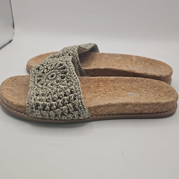The Sak Women's Crochet Slide Sandals - Khaki Sz 6‎ - Picture 3 of 8